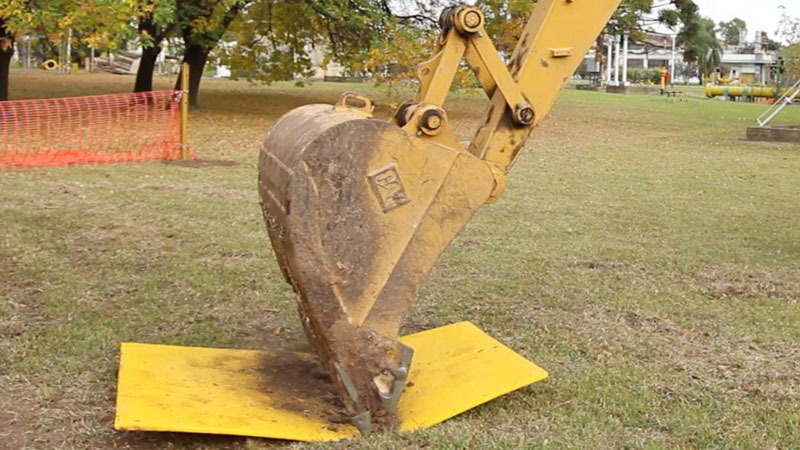 OverpipeUK Plates Safety OverpipeUK Plates Safety